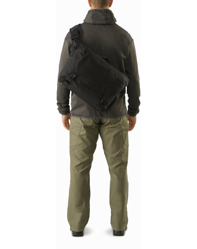 Arc'teryx PRO Courier 15 Bag