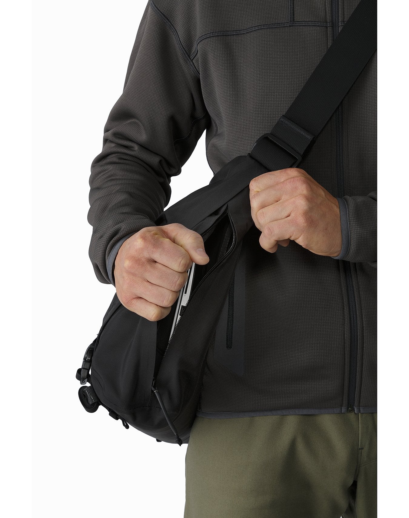 Arc'teryx PRO Courier 15 Bag